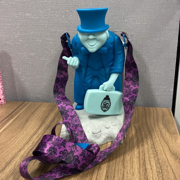 Disney Other New Disney Parks Haunted Mansion 5th Phineas Ghost